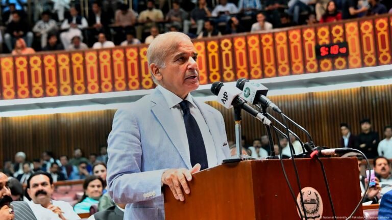 هي آءِ ايم ايف جو آخري پروگرام، مهانگائي جي شرح 5 سيڪڙو کان گهٽ ٿي: وزيراعظم
