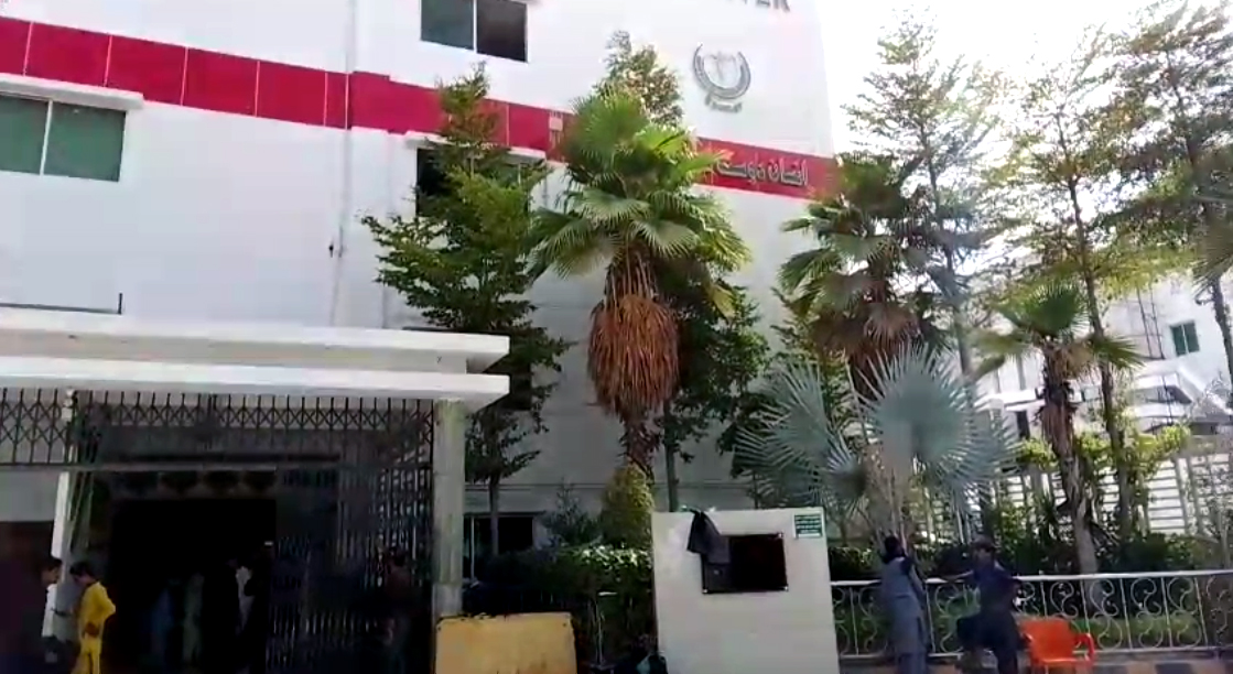 راڻيپور ڀرسان زميني تڪرار تان جهيڙي ۾ هڪ ڄڻو قتل، عورت سميت 3 زخمي